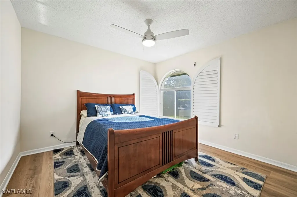 885 New Waterford Drive Naples FL 34104