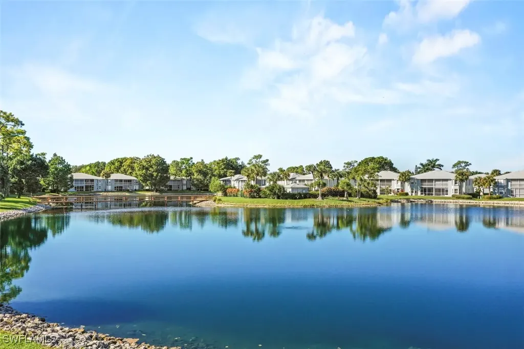 885 New Waterford Drive Naples FL 34104