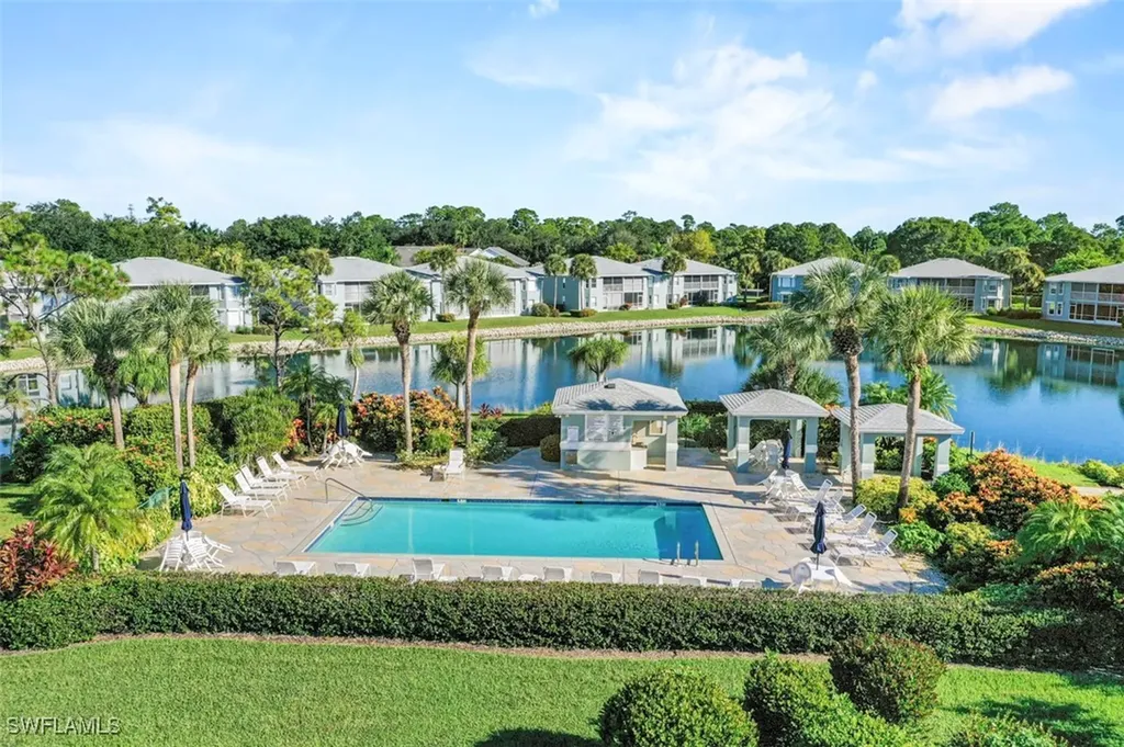 885 New Waterford Drive Naples FL 34104