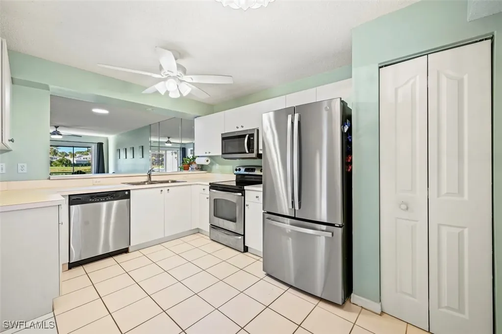 885 New Waterford Drive Naples FL 34104