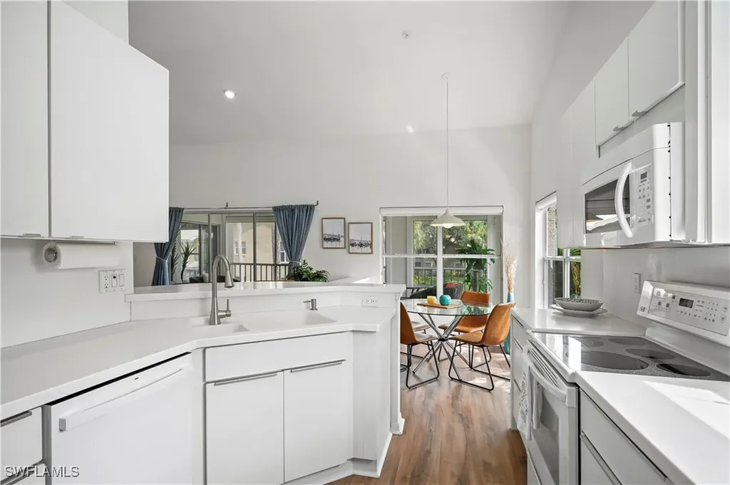 24827 Lakemont Cove Lane Bonita Springs FL 34134