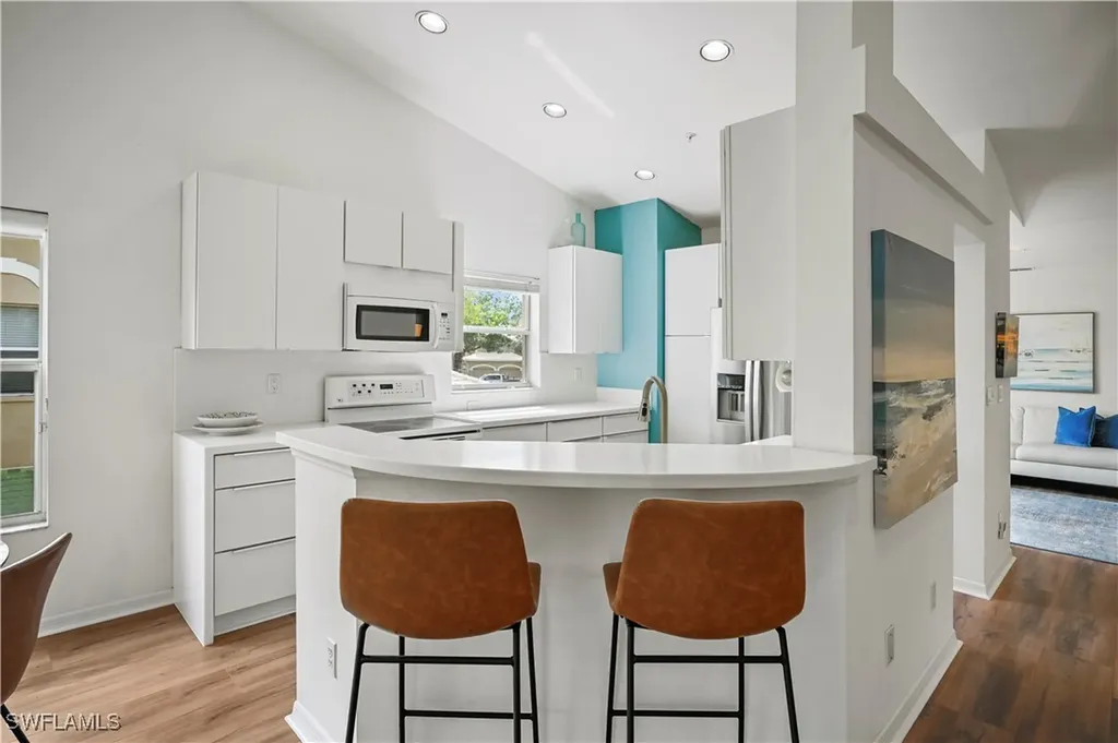 24827 Lakemont Cove Lane Bonita Springs FL 34134