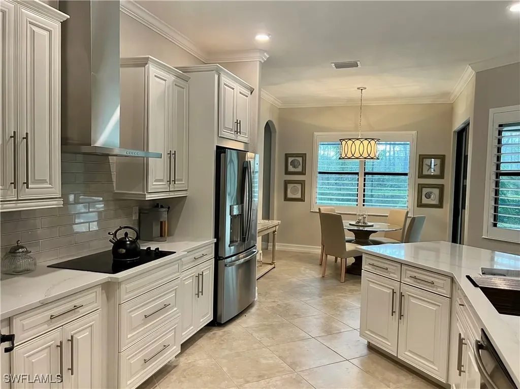 9569 Siracusa Court Naples FL 34113