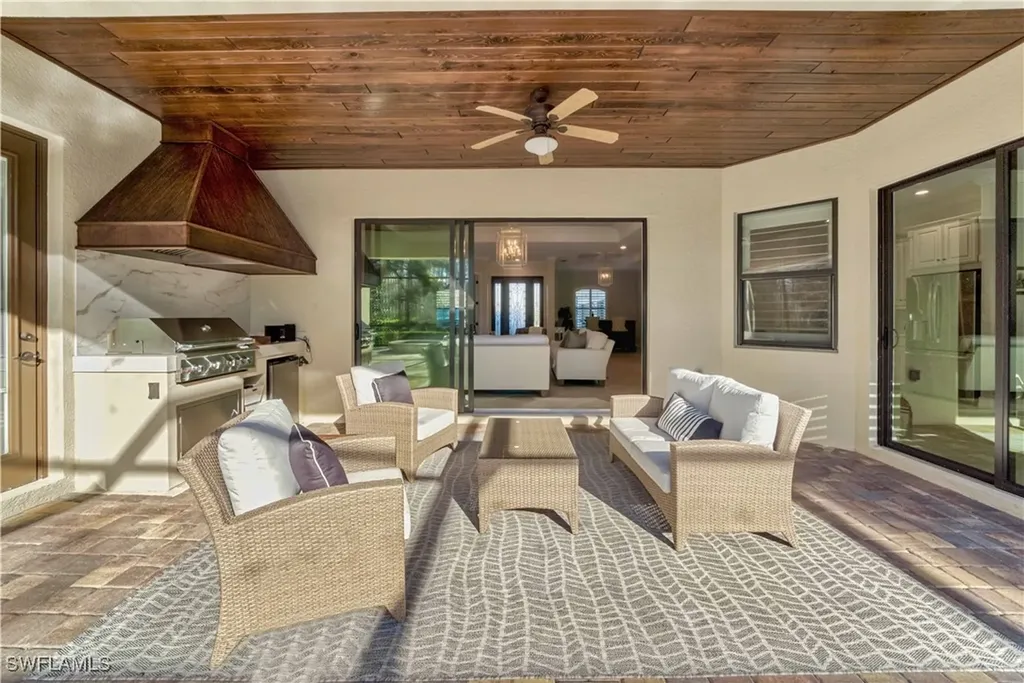 9569 Siracusa Court Naples FL 34113