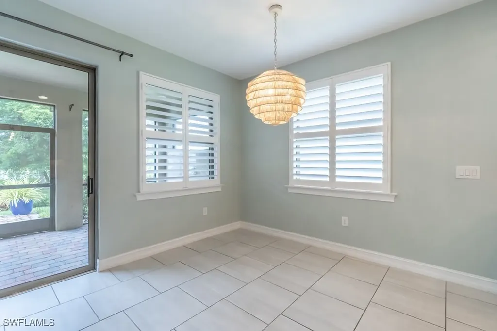 16374 Barclay Court Naples FL 34110