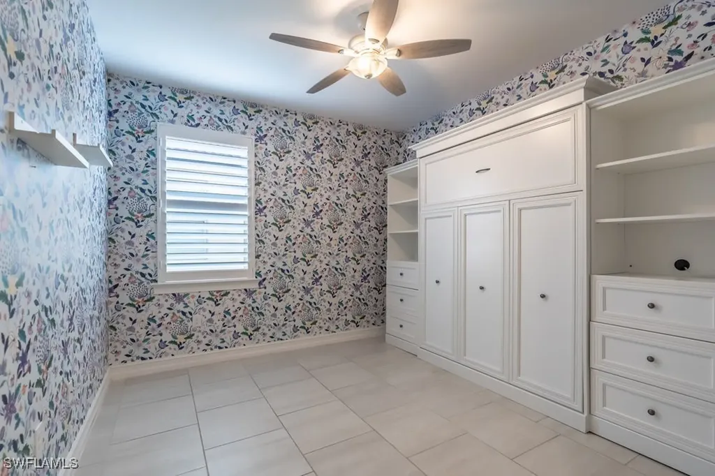 16374 Barclay Court Naples FL 34110