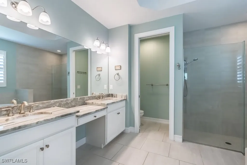 16374 Barclay Court Naples FL 34110