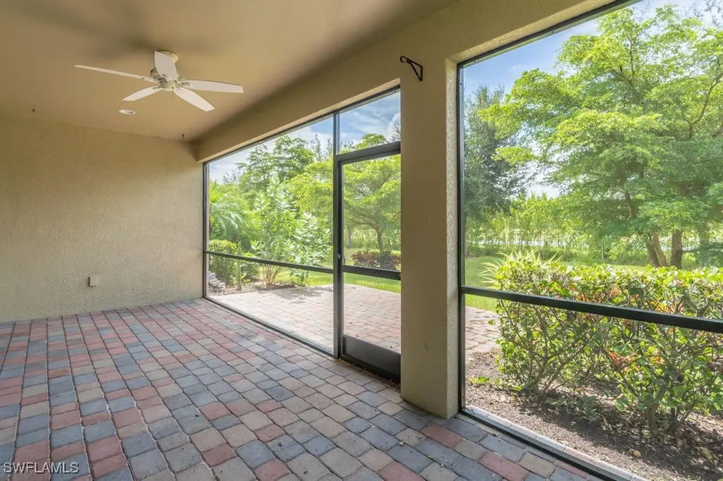 16374 Barclay Court Naples FL 34110