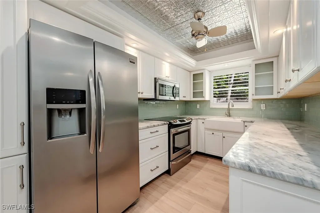 185 4th Street S Naples FL 34102