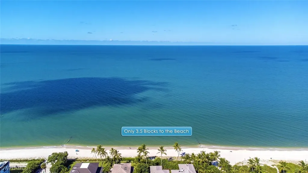 185 4th Street S Naples FL 34102