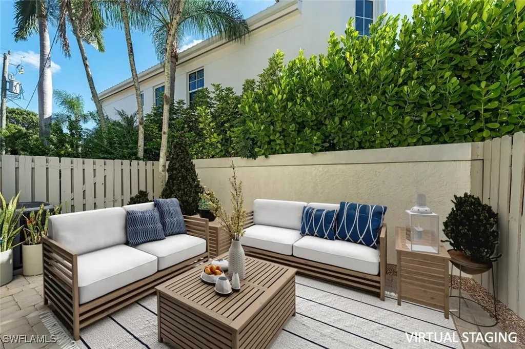 185 4th Street S Naples FL 34102