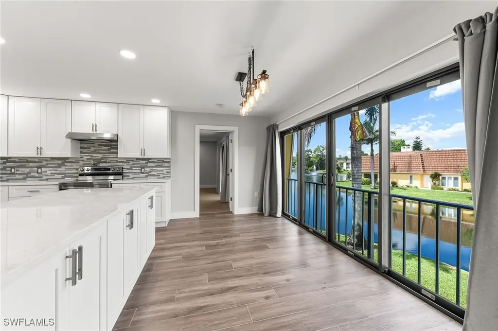 1890 Bald Eagle Drive #B Drive Naples FL 34105