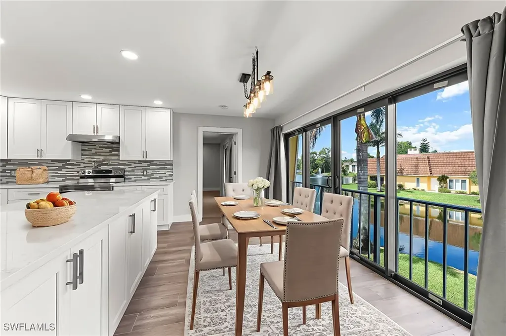 1890 Bald Eagle Drive #B Drive Naples FL 34105