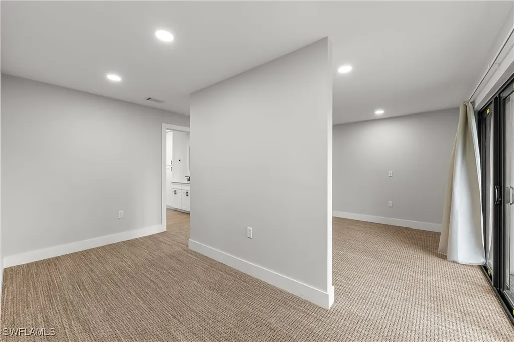 1890 Bald Eagle Drive #B Drive Naples FL 34105