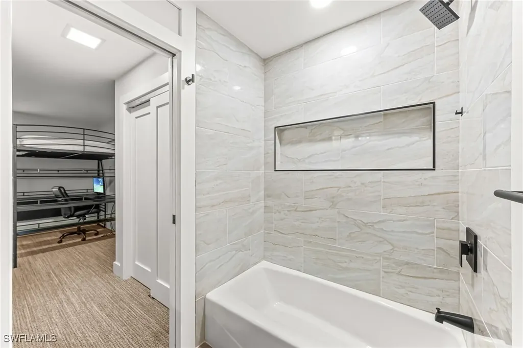 1890 Bald Eagle Drive #B Drive Naples FL 34105