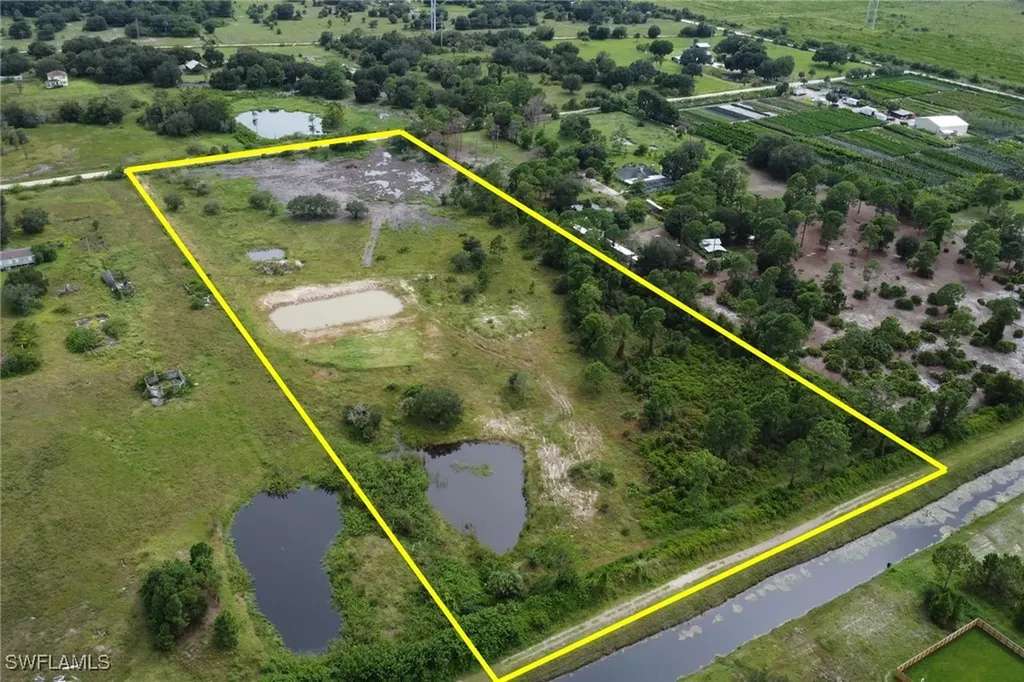 23275 Carolyn Lane Fort Myers FL 33913