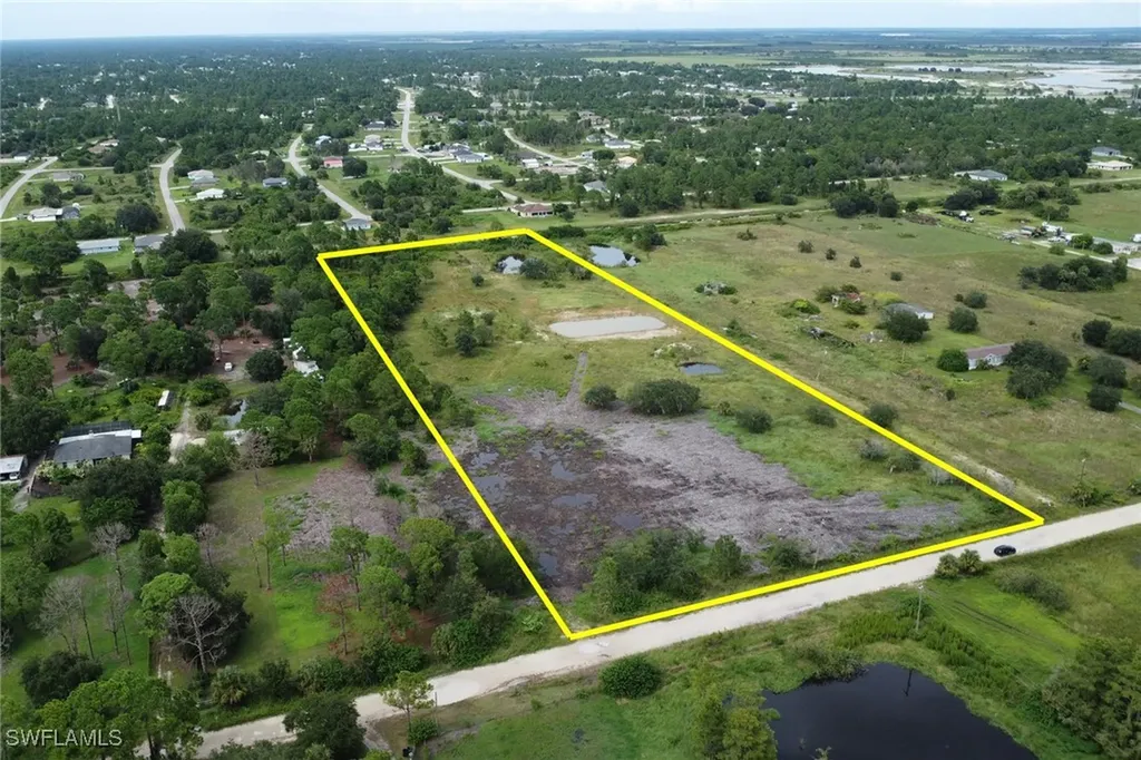 23275 Carolyn Lane Fort Myers FL 33913