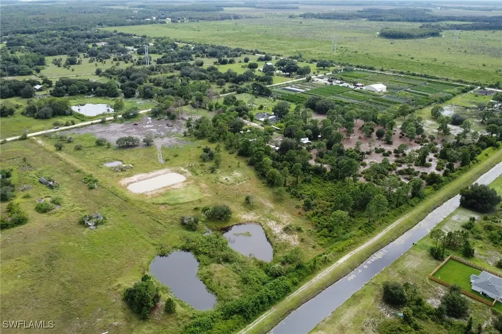 23275 Carolyn Lane Fort Myers FL 33913