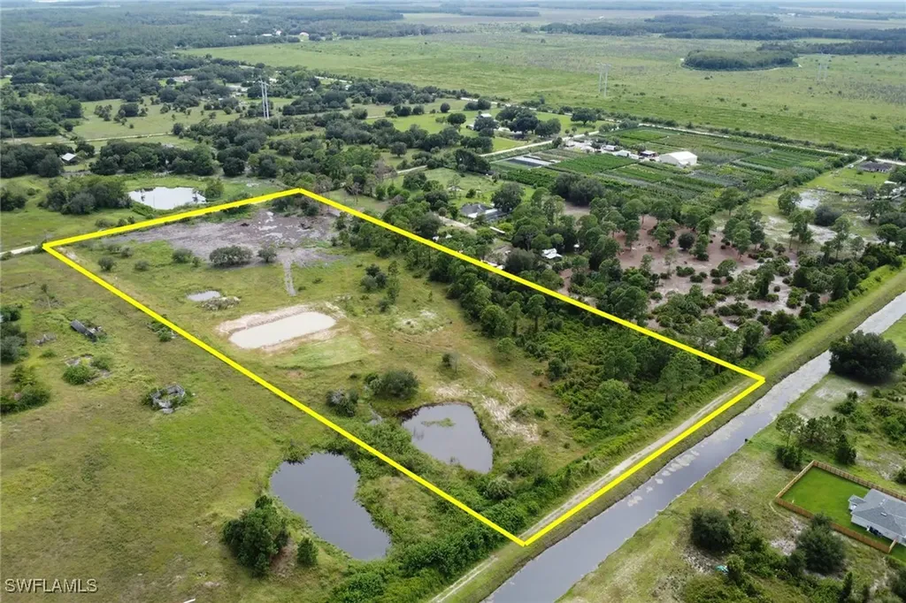 23275 Carolyn Lane Fort Myers FL 33913