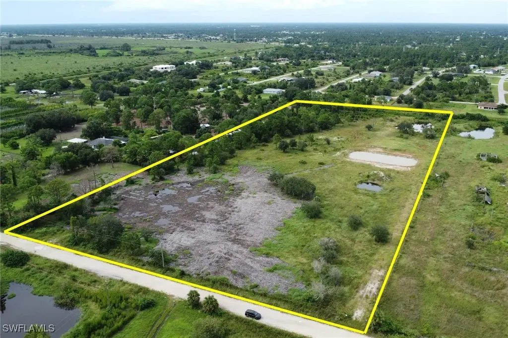 23275 Carolyn Lane Fort Myers FL 33913