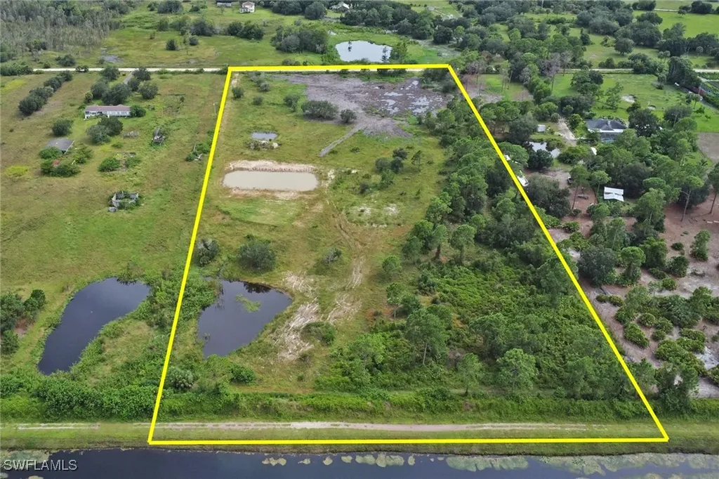 23275 Carolyn Lane Fort Myers FL 33913