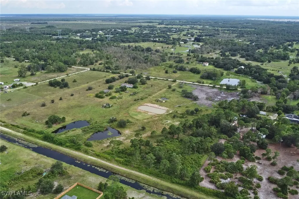 23275 Carolyn Lane Fort Myers FL 33913