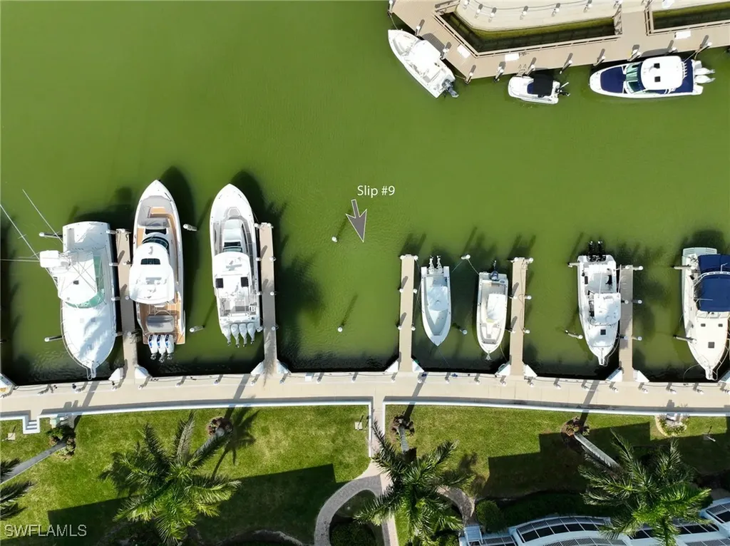 1777 Gulfstar Drive S Naples FL 34112