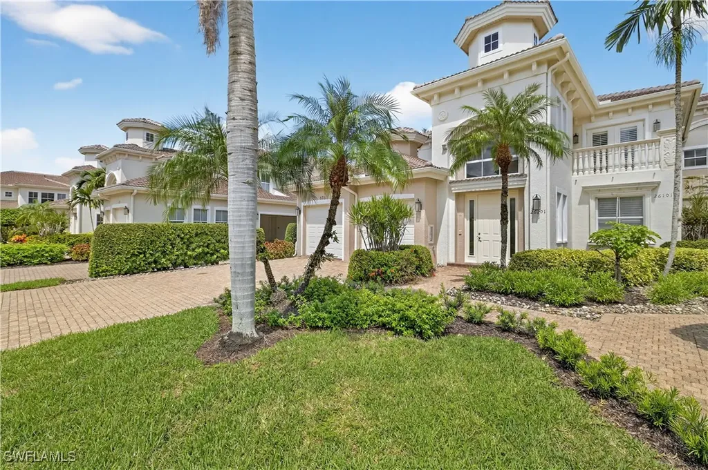 575 Avellino Isle Circle Naples FL 34119