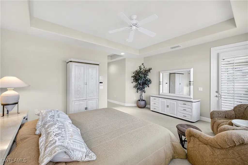 575 Avellino Isle Circle Naples FL 34119