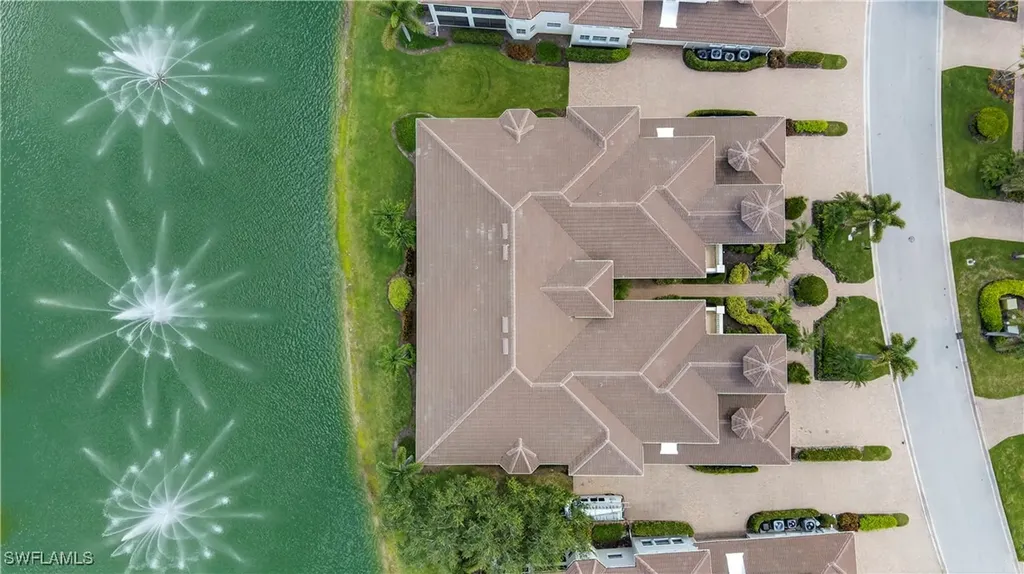 575 Avellino Isle Circle Naples FL 34119