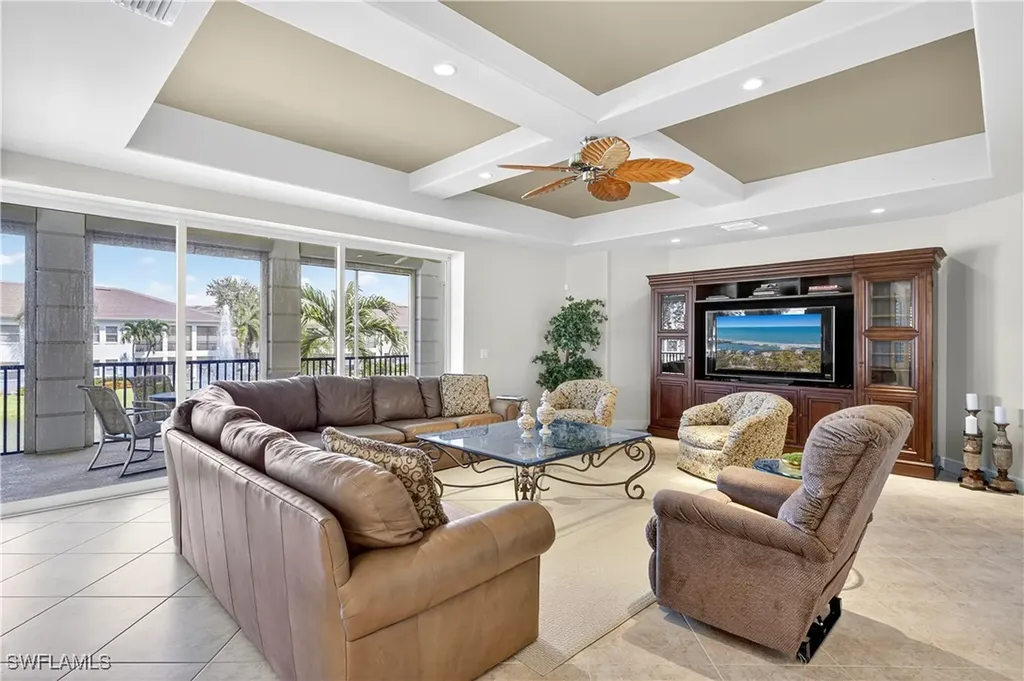 575 Avellino Isle Circle Naples FL 34119