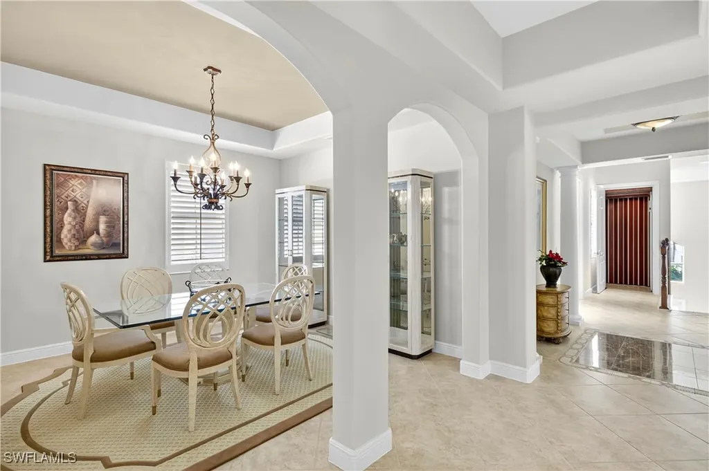 575 Avellino Isle Circle Naples FL 34119