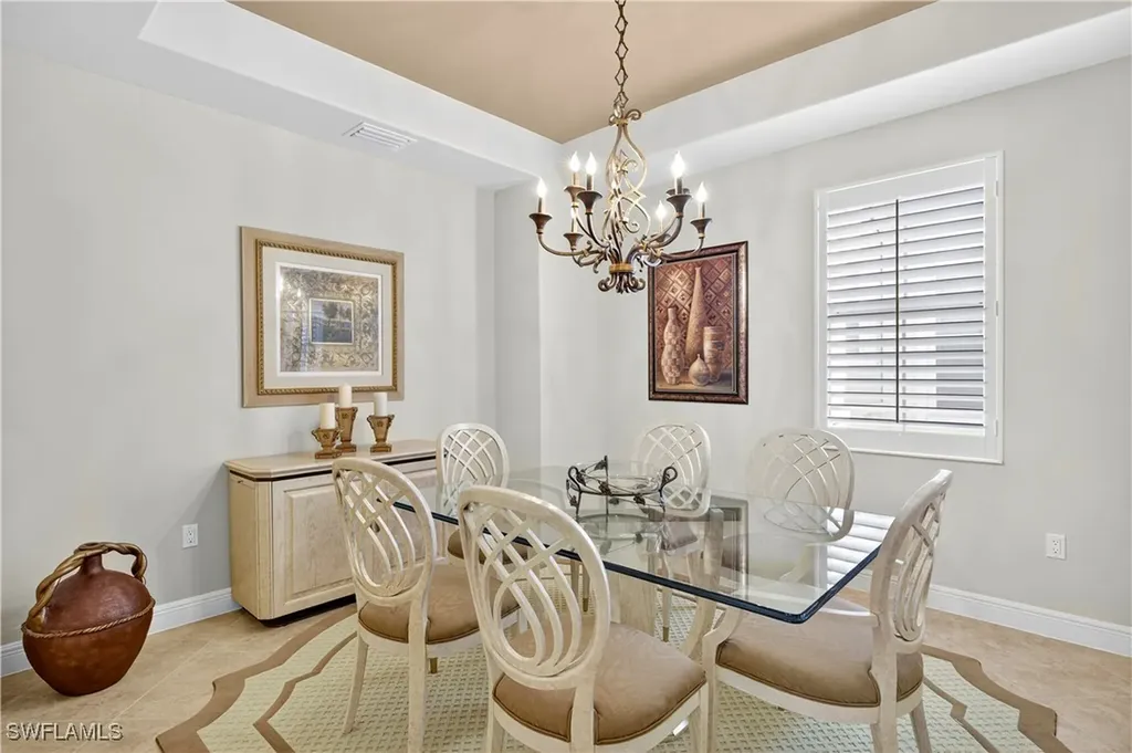 575 Avellino Isle Circle Naples FL 34119