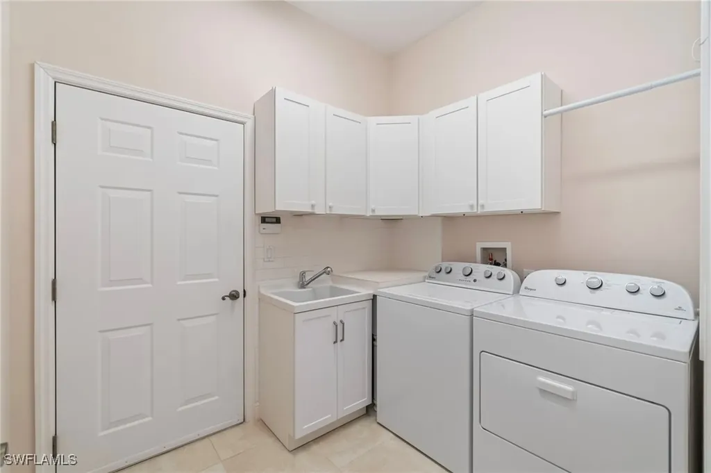 8100 Sanctuary Drive Naples FL 34104