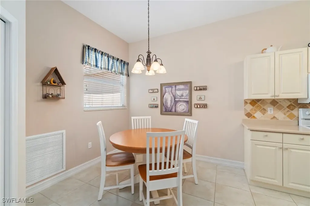 8100 Sanctuary Drive Naples FL 34104