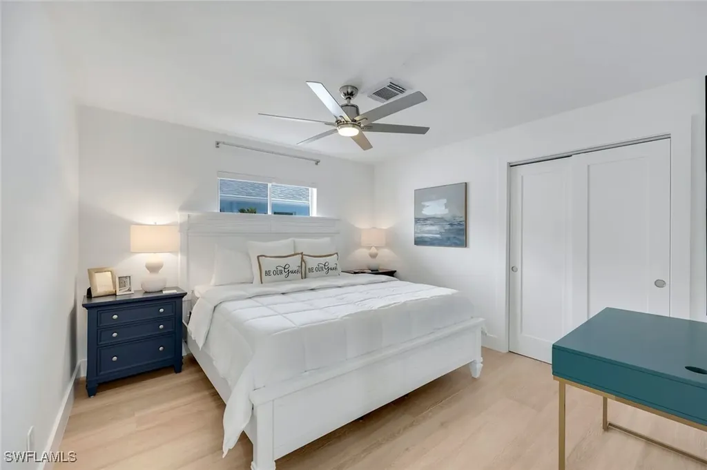 639 98th Avenue N Naples FL 34108