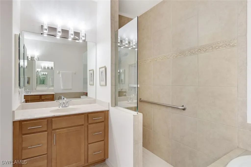 12867 Carrington Circle Naples FL 34105