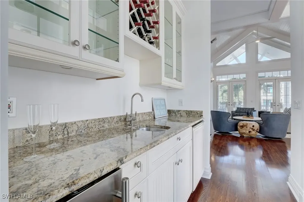 1551 Gulf Shore Boulevard S Naples FL 34102