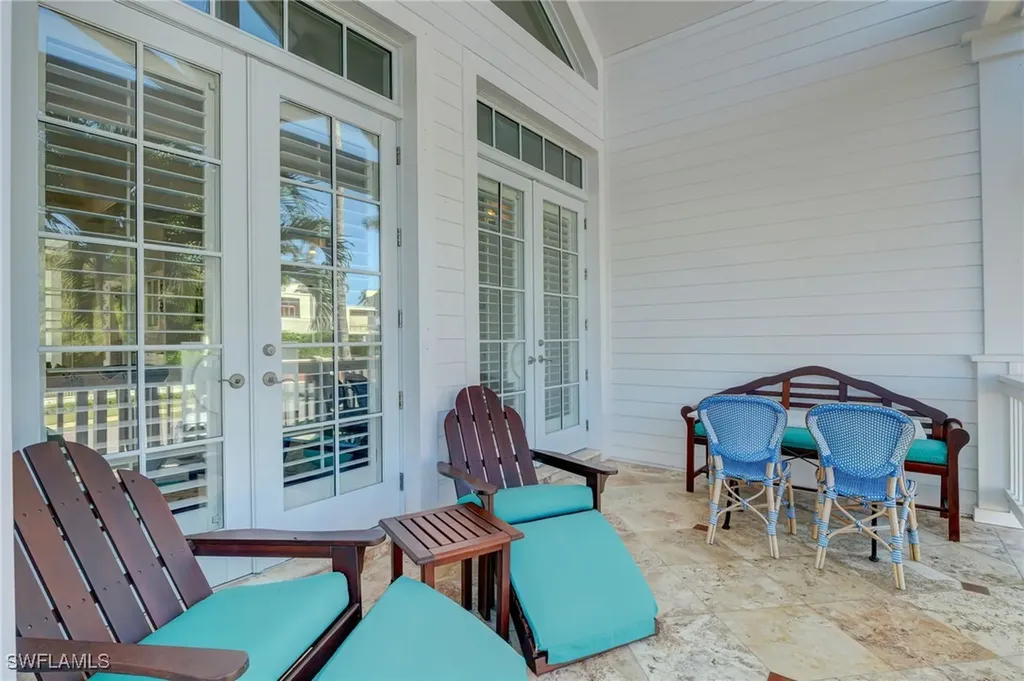 1551 Gulf Shore Boulevard S Naples FL 34102