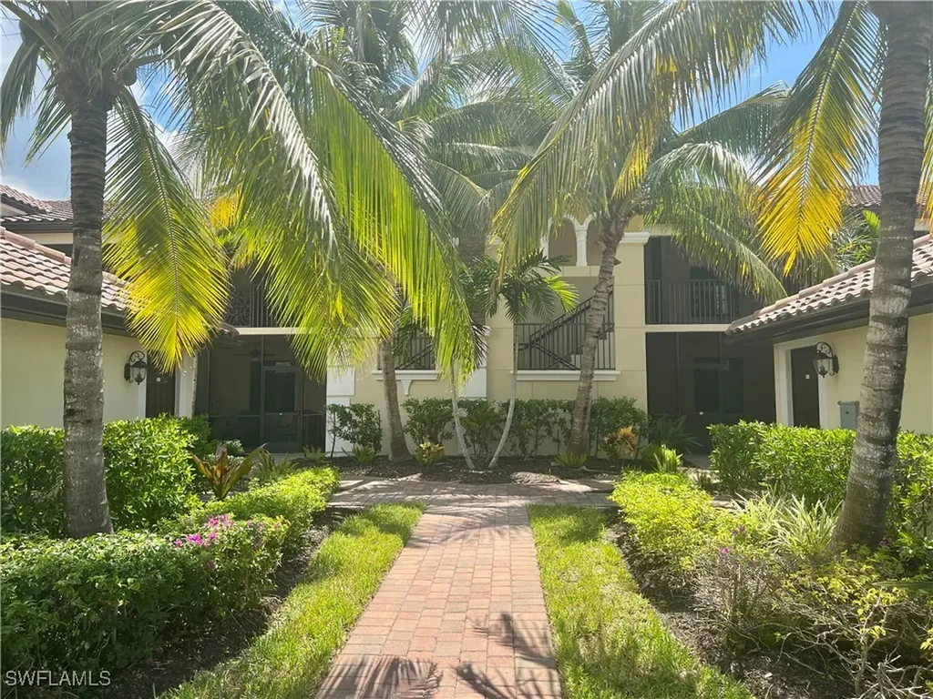 9518 Avellino Way Naples FL 34113