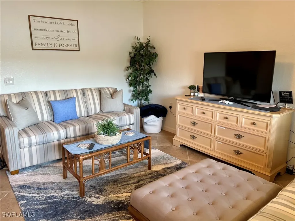 9518 Avellino Way Naples FL 34113