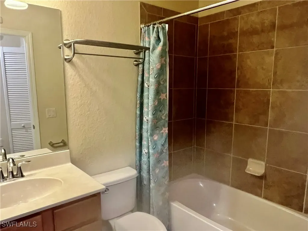 9518 Avellino Way Naples FL 34113