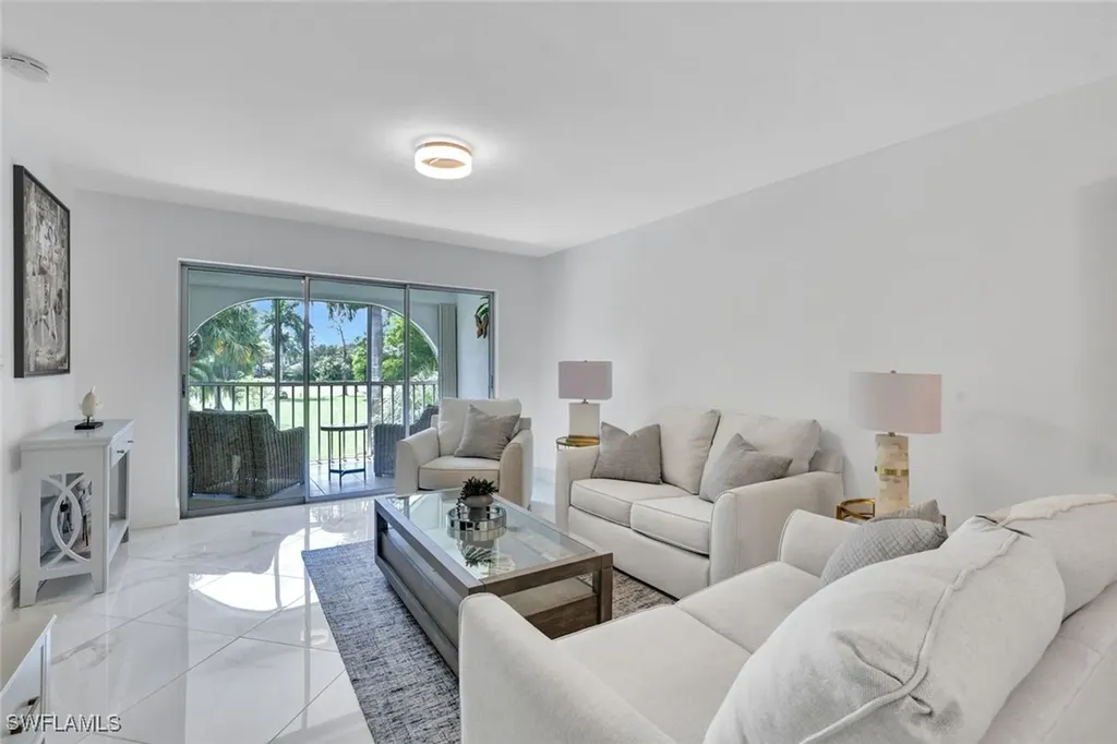 1055 Forest Lakes Drive Naples FL 34105
