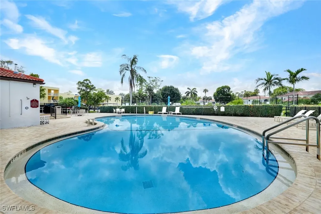 1055 Forest Lakes Drive Naples FL 34105