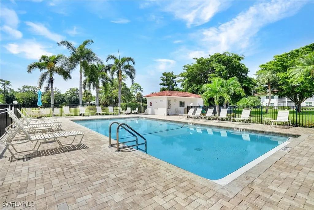 1055 Forest Lakes Drive Naples FL 34105