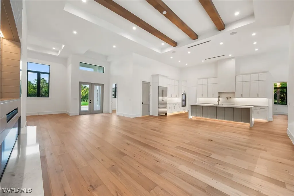 162 Jung Boulevard E Naples FL 34120