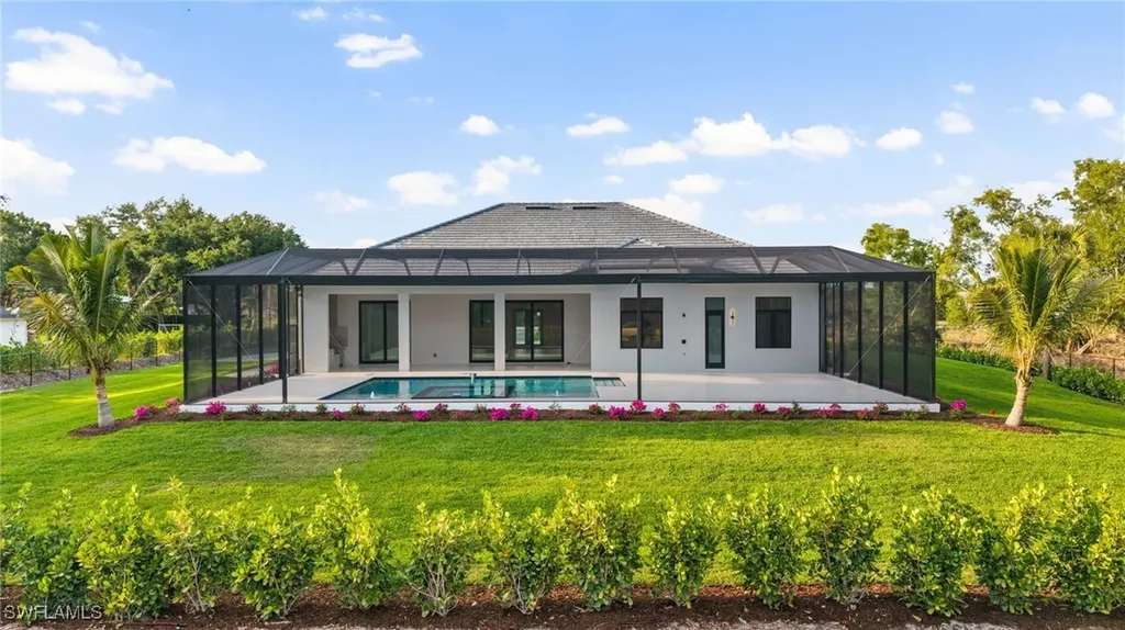 162 Jung Boulevard E Naples FL 34120