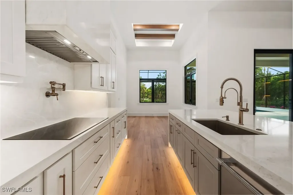 162 Jung Boulevard E Naples FL 34120