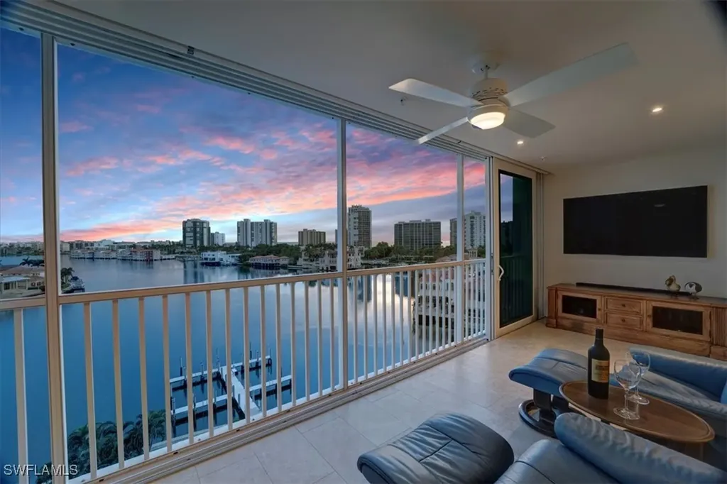 250 Park Shore Drive Naples FL 34103