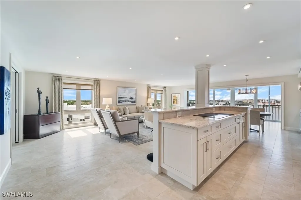 250 Park Shore Drive Naples FL 34103